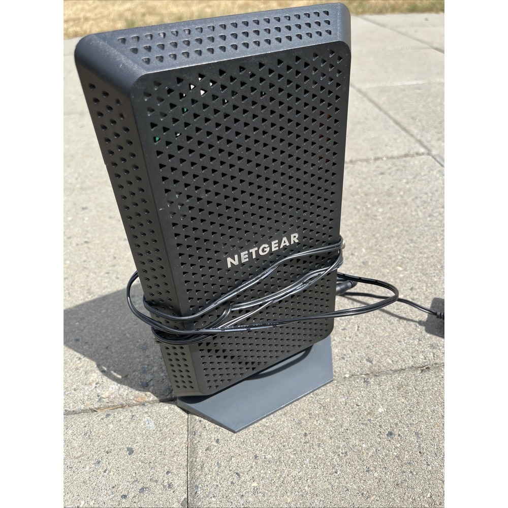 NETGEAR Nighthawk CM1200 DOCSIS 3.1 Cable Modem Router for Gbps speeds 4 Port